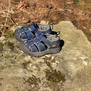 Keds Navy and Gray Kids Sandals
